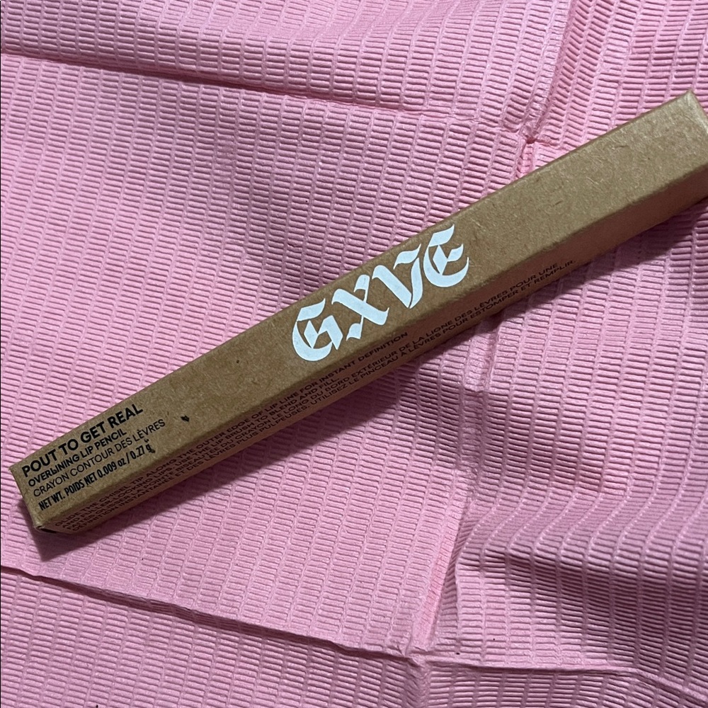 GXVE Pout to Get Real Lip Liner
